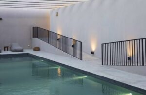 swimming_pool03-300x195